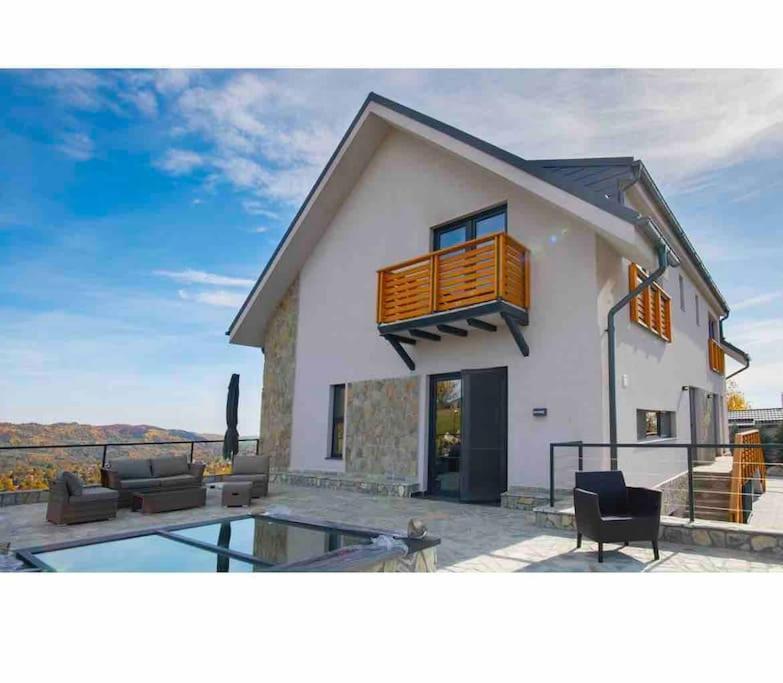 Valley View Breaza Екстериор снимка