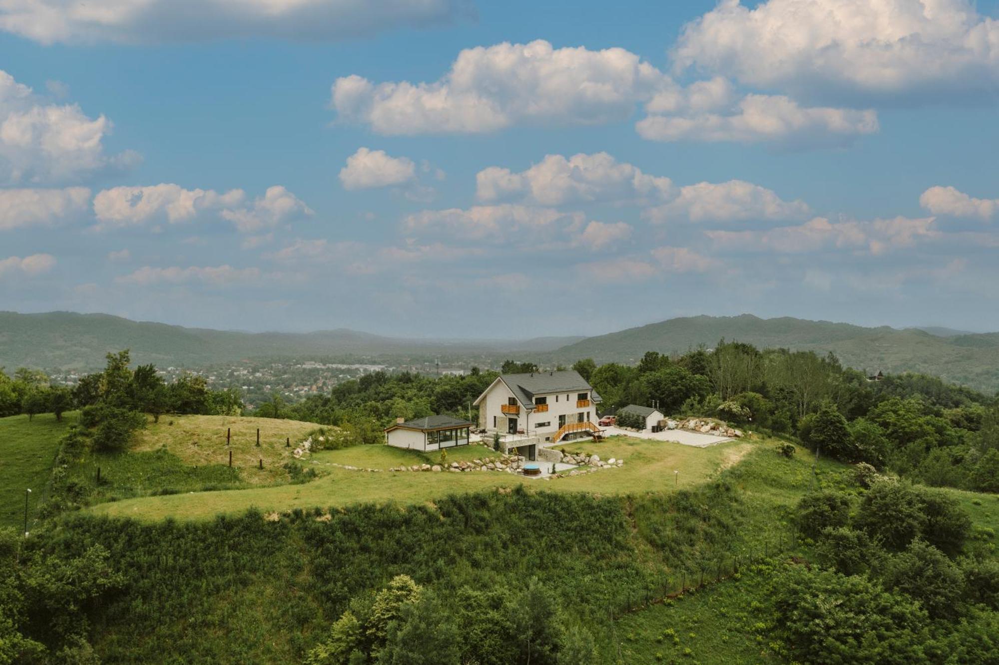 Valley View Breaza Екстериор снимка